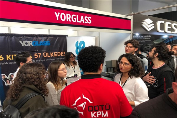 Yorglass, genç yeteneklerle buluşuyor