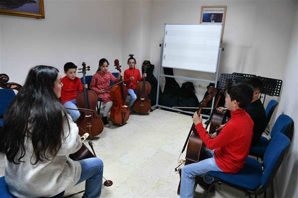 Ankara'da “Her Çocuğa Sanat” projesi başladı