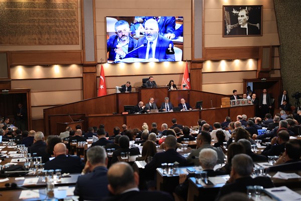 İETT Genel Müdürü Bilgili: "2023’te 50 metrobüs aracı, 100 otobüs alınacak"