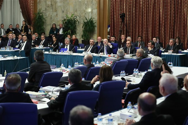 Bakan Varank: "Üniversiteleri özgürleştirdik"