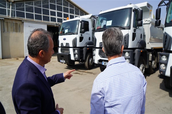 Adıyaman Belediyesi, filosuna 3 yeni araç ekledi