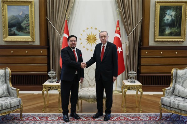 Cumhurbaşkanı Erdoğan, Moğolistan Ulusal Büyük Kuralı Başkanı Gombojav'u kabul etti