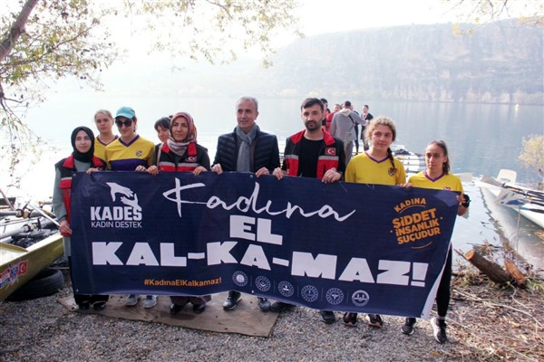 Adıyaman'da kadına yönelik şiddet protesto edildi