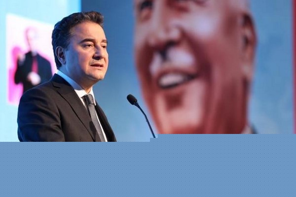 Babacan: “İstanbul Sözleşmesi’nden çıkmak affedilir bir adım değil”