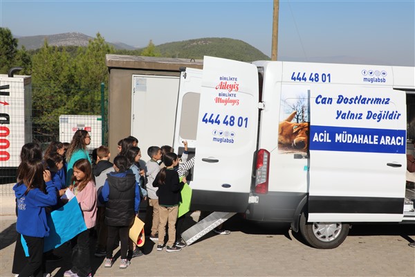 Muğla'nın can dostlar için Acil Müdahale aracı hizmete başladı