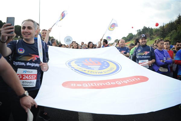 Türk Eğitim Derneği’nden rekor: "4 milyon 6 bin 991 TL bağışla, bin 145 öğrenciye burs sağlandı"