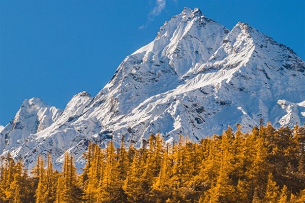 Linzhi'de kışın ilk günleri