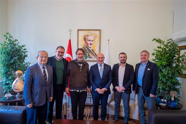 Başkan Soyer'den "ezeli rekabet değil ebedi dostluk" vurgusu