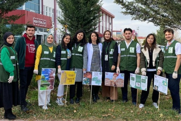 Afyonkarahisar'da “Sigaranla dünyamı kirletme” denildi