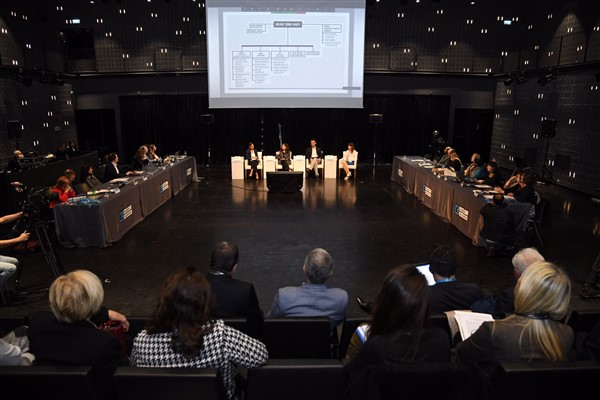 Irkçılık karşıtı kentler Kadıköy'de buluştu