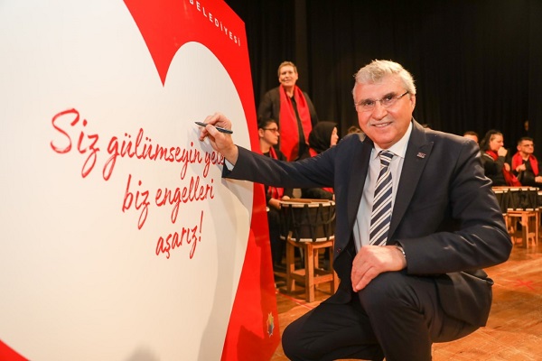 Başkan Yüce: "Engelsiz bir hayat için çalışmaya devam edeceğiz"