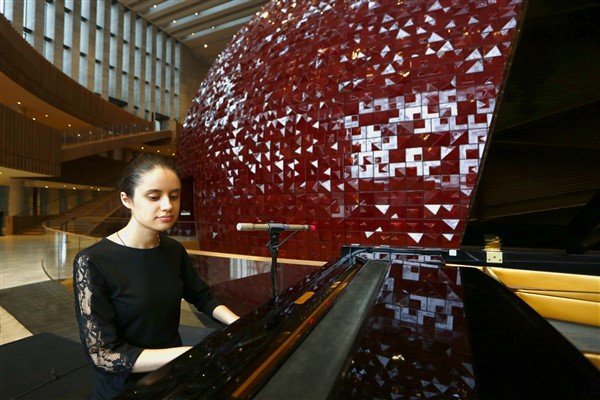 Türk Telekom'dan Dünya Engelliler Günü'nde AKM'de anlamlı etkinlik