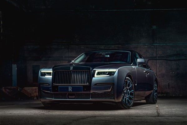 Rolls-Royce Phantom ve Black Badge Ghost İstanbul'da
