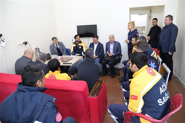 Şanlıurfa İl Sağlık Müdürü Gülüm: "Acil hizmetler yüz akı hizmetlerdir"