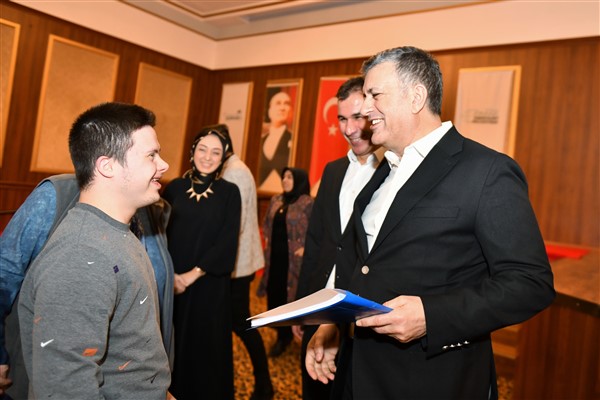 Esenyurt Belediyesi, ‘Engelsiz Esenyurt Çalıştayı’ düzenledi