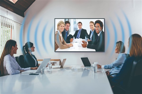 Panasonic, yeni nesil 4K profesyonel LCD ekran serisini tanıttı