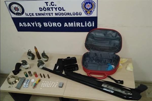 Hatay'da 4 adet el bombası ele geçirildi