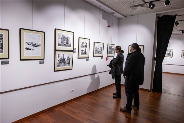 Batıdan Doğu’ya Asya Sergisi İzmir’de açıldı