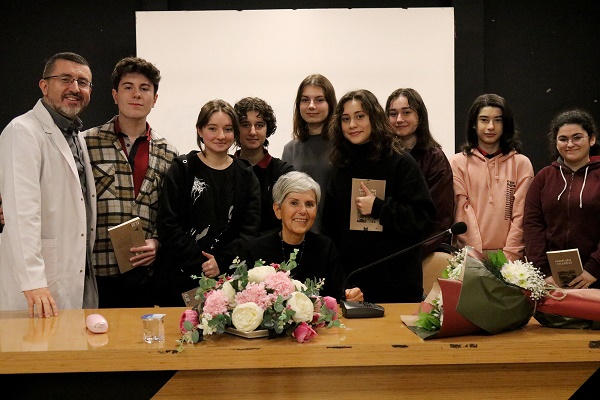 Sakarya'da "Uzaktaki Yakın: Adapazarı" söyleşisi yapıldı