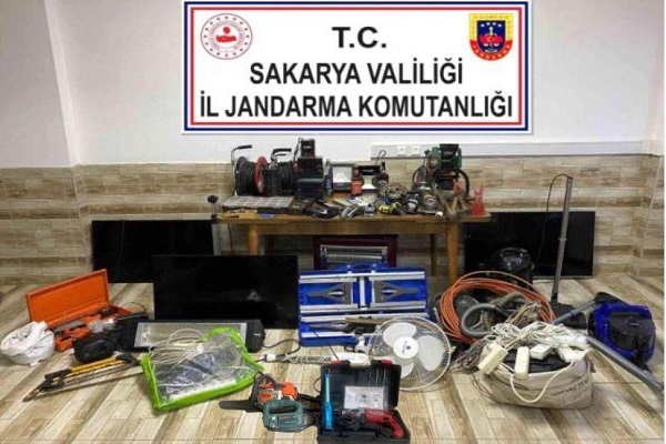 Karasu'da hırsızlık operasyonu