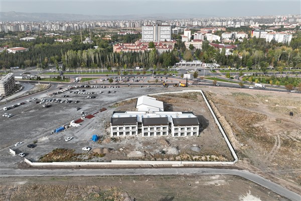 Başkan Büyükkılıç: "Kanser hastalarımızın rahatı için her detayı düşündük”