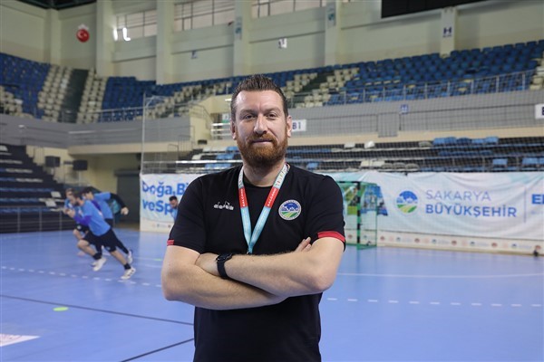 Sakarya Büyükşehir Hentbol Takımı, 5'te 5 için sahaya çıkacak