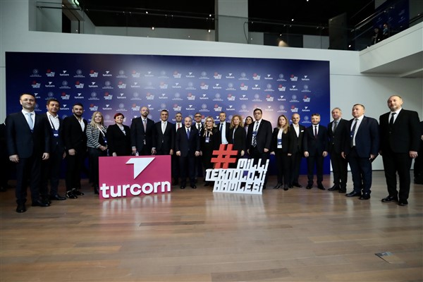 Bakan Varank: "Terzi usulü yeni Turcorn’lar çıkaracağız"