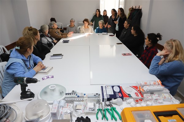 Eskişehir’den kadınlara tamir kursu