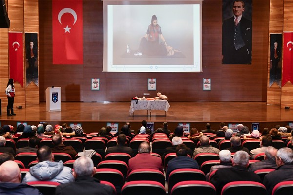 ABB’den servis şoförleri ve rehberlerine ilk yardım eğitimi