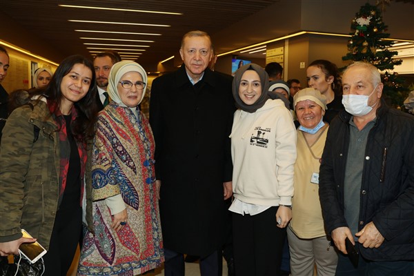Cumhurbaşkanı Erdoğan, hasta ziyaretinde bulundu
