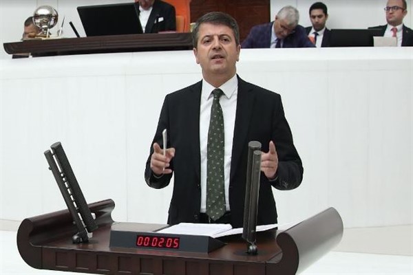 Milletvekili Tutdere: “Sansür Yasası, zulüm yasasıdır"