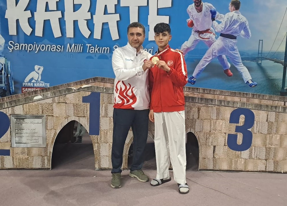 Savaş Öğüş, Türkiye şampiyonu