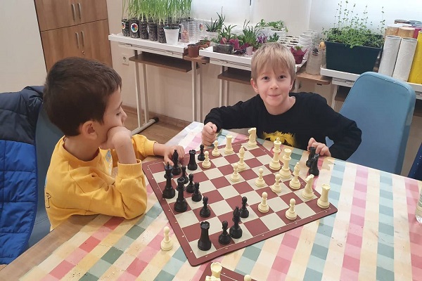 SGM'de öğrenciler satranç turnuvasına katıldı