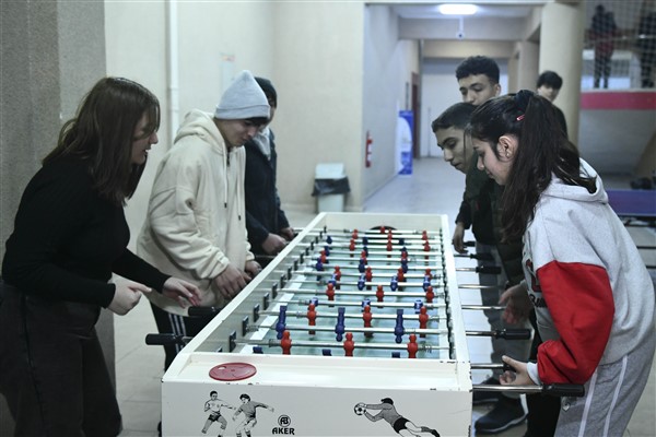 ABB'den depremzede çocuklara oyun alanı ve psikolojik destek