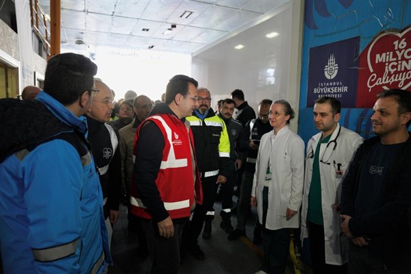 İBB’nin iki gemisi Hatay’da göreve başladı