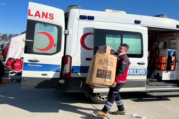 Bornova Belediyesi’nden destek