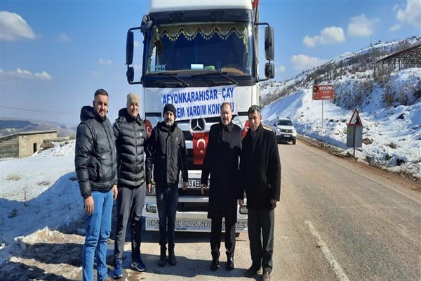 AK Partili Eroğlu: "Asrın afetinde bütün Türkiye tek yürek olduk"