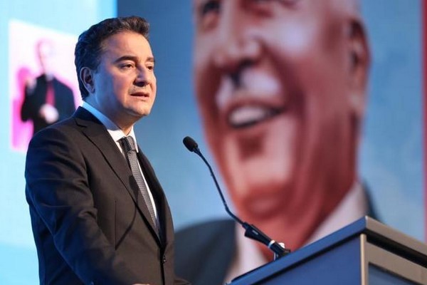 Babacan: "Elbistan'da yıkım ekranda gözükenden çok daha büyük"